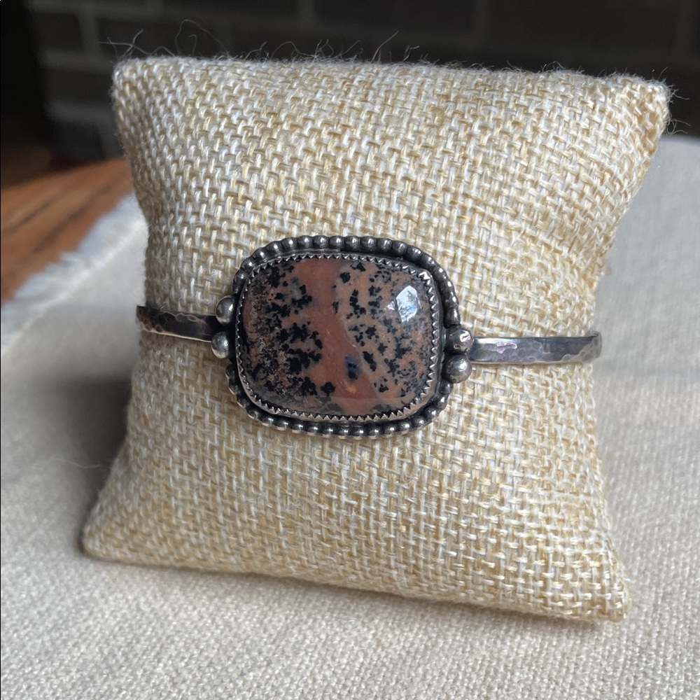 Vintage Old Pawn 925 Sterling Silver and Dendritic Jasper Hammered Cuff Bracelet